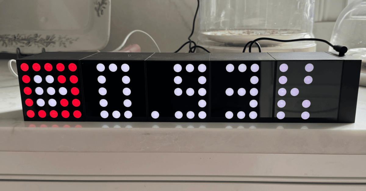 HomeKit Weekly: Yeelight Cube Clock Kit lets you build your own retro display with Matter support